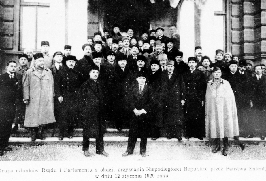 АДР - одна из ярких страниц летописи государственности нашего народа