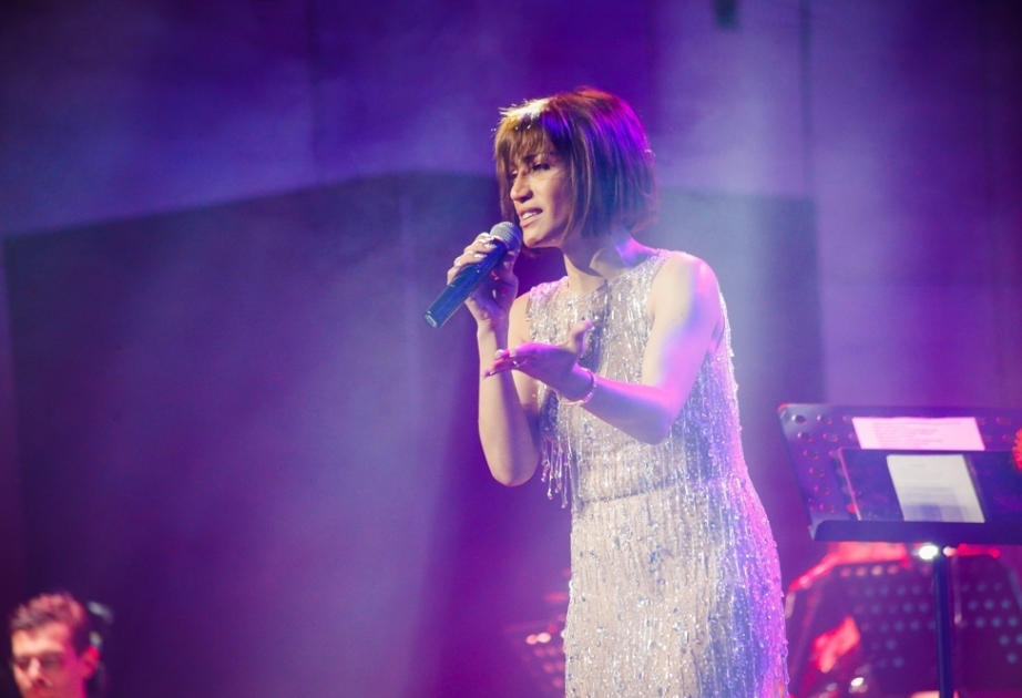 Əməkdar Artist Röya Ayxan Bakı Konqres Mərkəzində konsert proqramı ilə çıxış edib