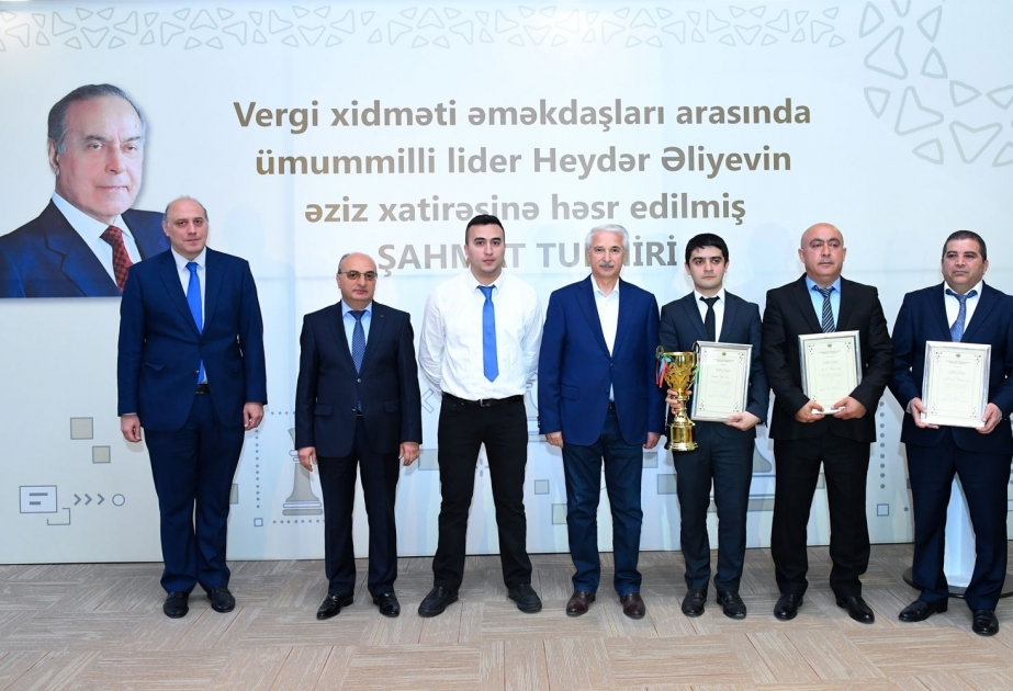 Vergi işçiləri arasında Ümummilli Liderin anadan olmasının 95 illiyinə həsr olunmuş şahmat turniri başa çatıb