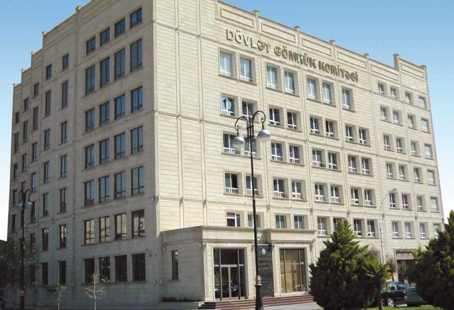 Apreldə Gömrük Komitəsi tərəfindən dövlət büdcəsinə 300 milyon manatdan çox vəsait daxil olub