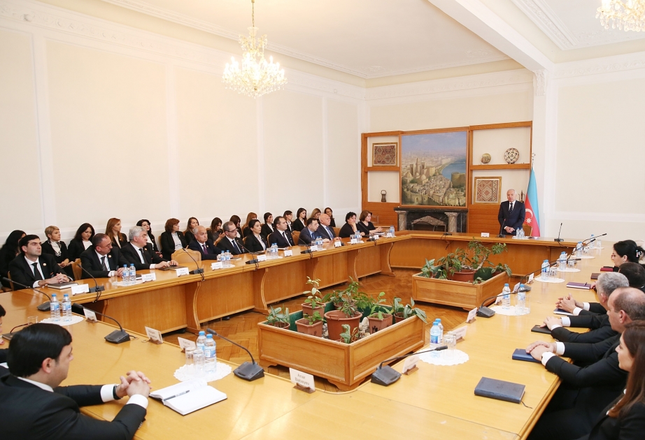 Ulu Öndərin müəllifi olduğu Konstitusiyanın qəbulu dahi şəxsiyyətin Azərbaycan dövlətçiliyi qarşısında misilsiz xidmətlərindən biridir