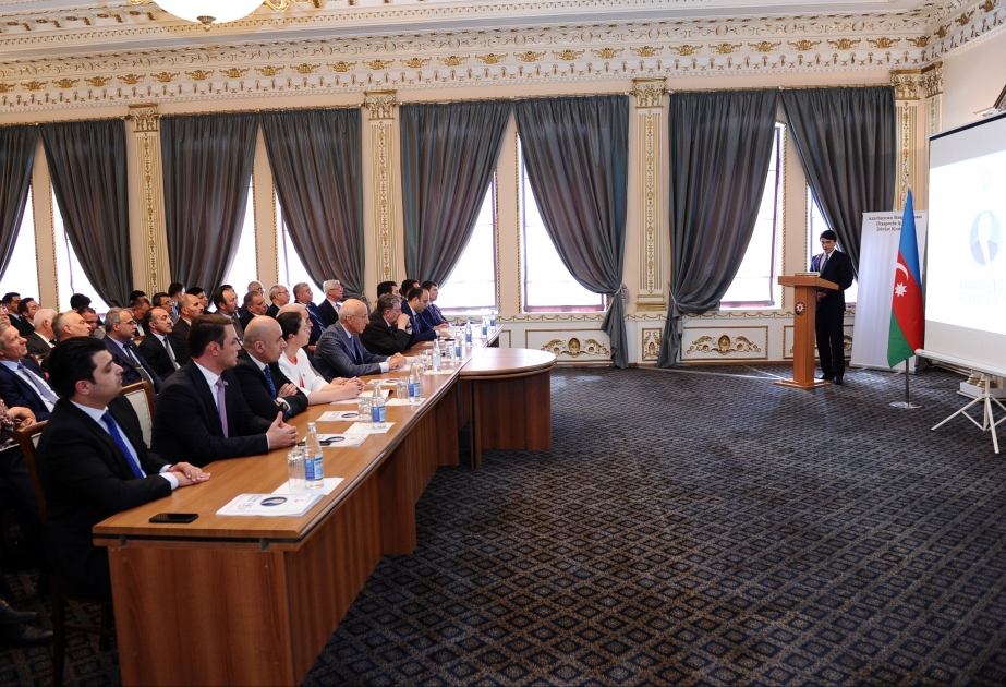 Ümummilli Liderin xatirəsi Diasporla İş üzrə Dövlət Komitəsində yad edilib
