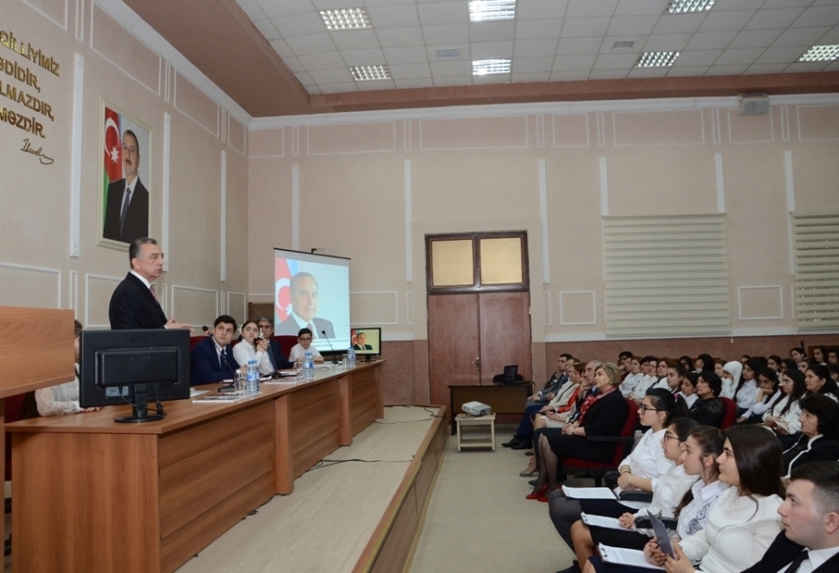 Səbaildə “Heydər Əliyev və Azərbaycan tarixi” mövzusunda rayon məktəblilərinin konfransı keçirilib