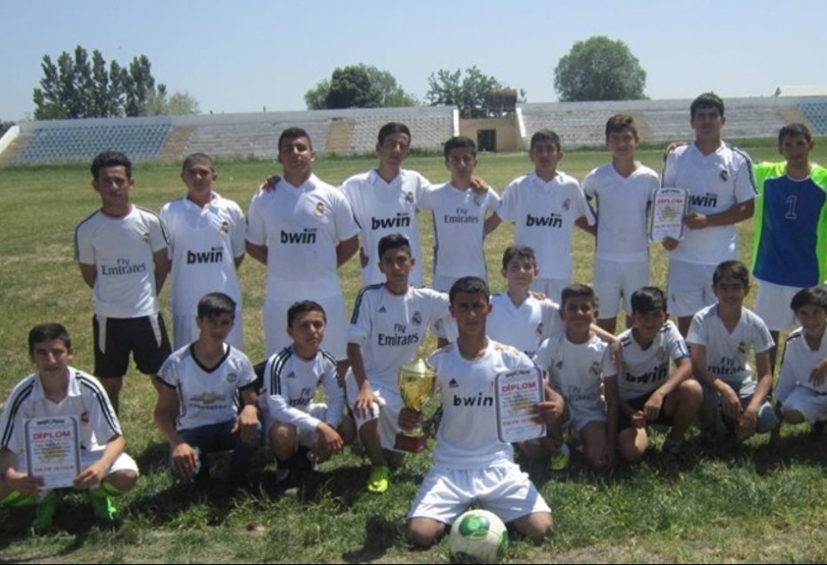 Kürdəmirdə Ulu Öndərin 95 illik yubileyinə həsr olunan futbol üzrə rayon birinciliyinə yekun vurulub