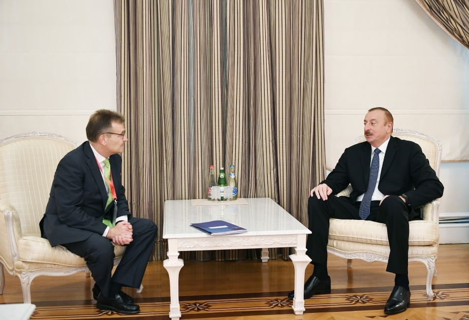 Президент Азербайджана Ильхам Алиев принял президента Международной ассоциации портов ОБНОВЛЕНО ВИДЕО
