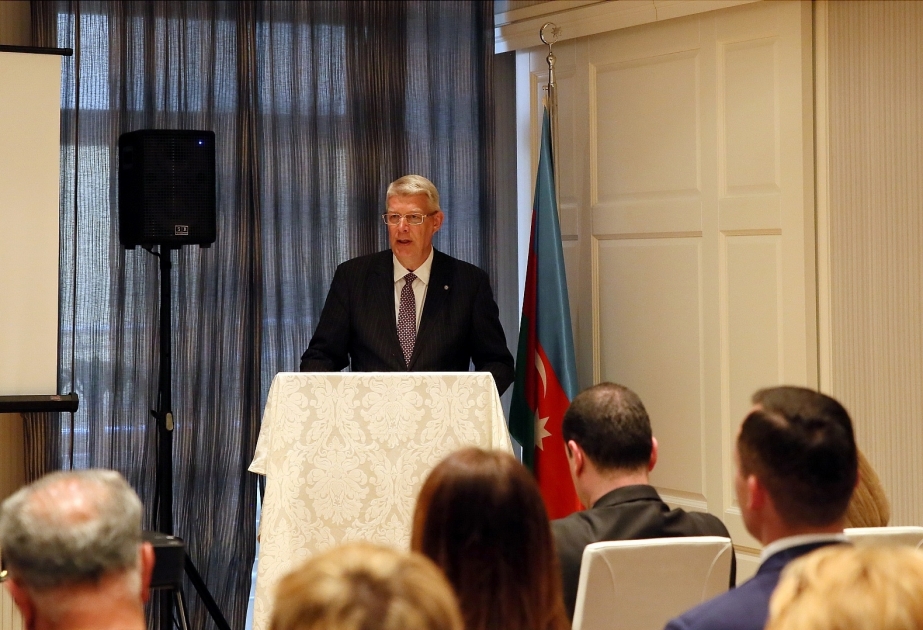 Riqada “Heydər Əliyev irsi və Azərbaycanın inkişafı” mövzusunda konfrans keçirilib