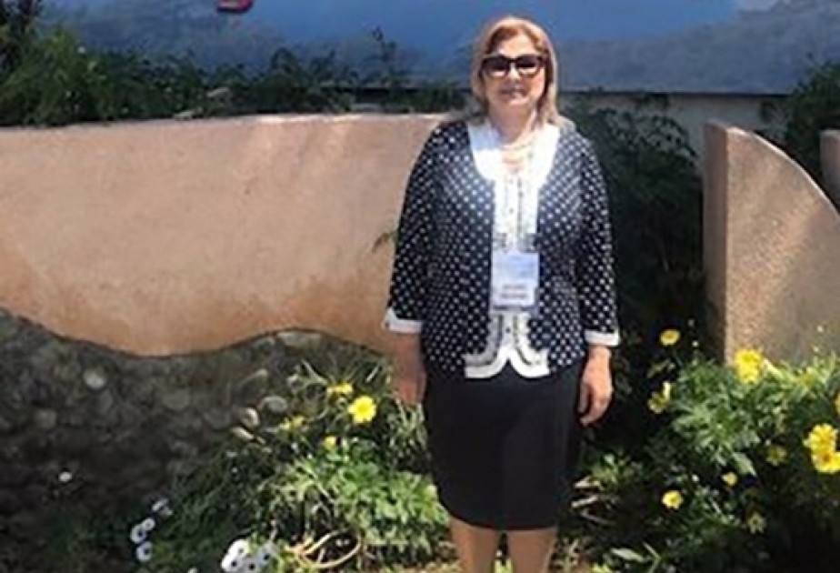 Tibb Universitetinin pediatrı beynəlxalq konqresdə vizinq sindromunun yaranmasında infeksiyaların rolundan danışıb