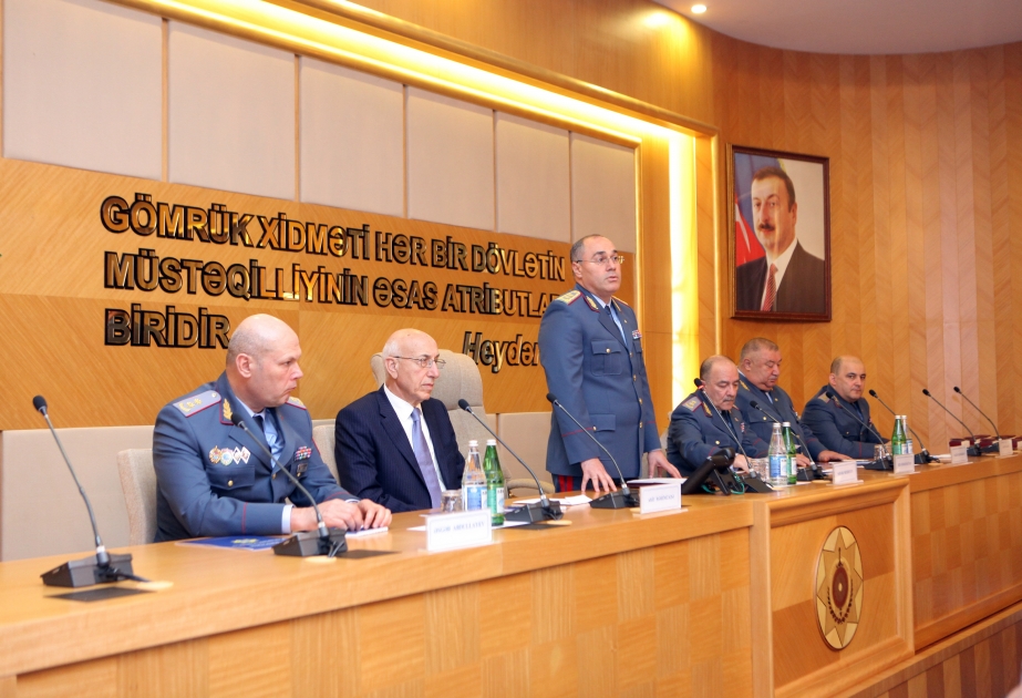 Dövlət Gömrük Komitəsində Ümummilli Liderin anadan olmasının 95 illiyi qeyd olunub