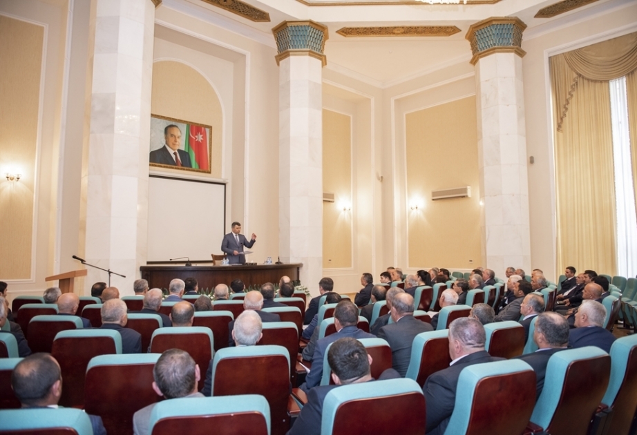 Nazir: “Aqrolizinq”lə fermer və sahibkarlar arasındakı ünsiyyət qarşılıqlı dialoq üzərində qurulmalıdır”