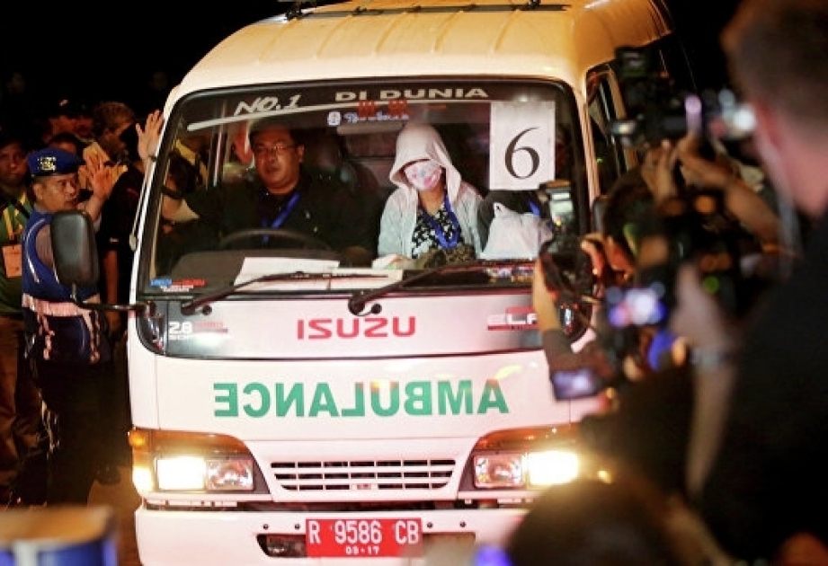 İndoneziyada partlayışlar: azı 6 nəfər ölüb, 35 nəfər yaralanıb