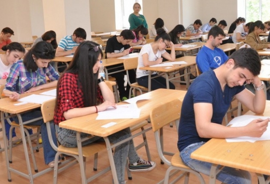 Bərdədə keçirilən imtahanlarda yeddi rayondan olan abituriyentlər iştirak ediblər