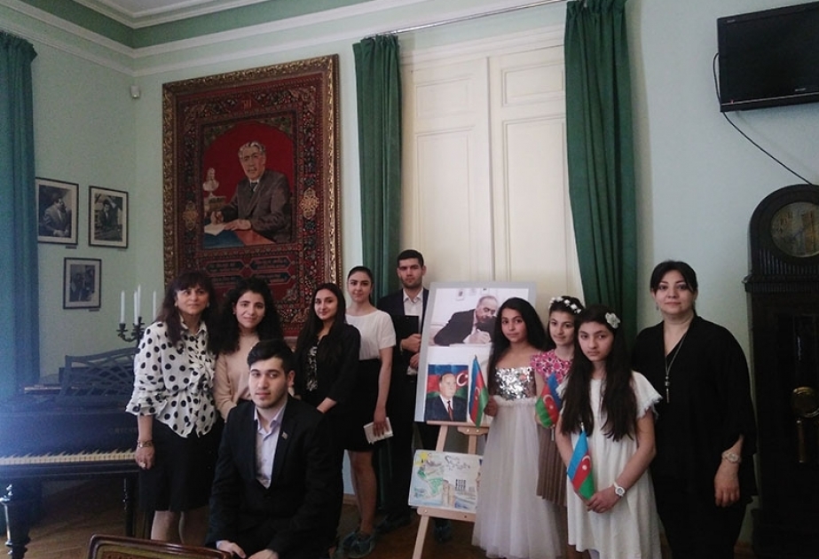 “Heydər Əliyev – 95” adlı ədəbi-bədii kompozisiya təqdim olunub