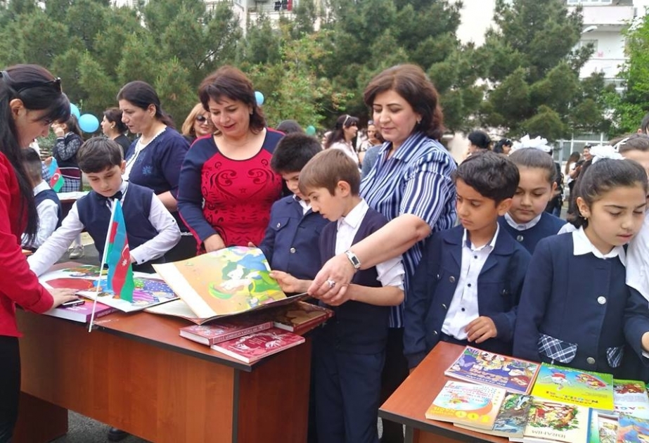 Kitabxanada festival - “Biz kitabla birlikdə yüksəlirik!”
