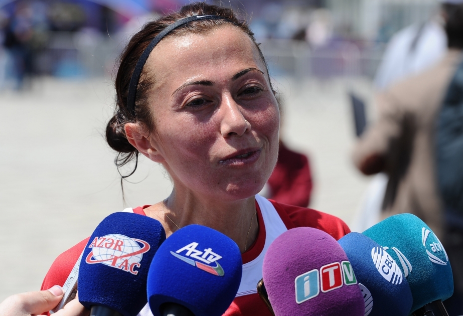 Челик Фадиме: Очень рада, что стала первой на марафоне, проведенном в братской стране