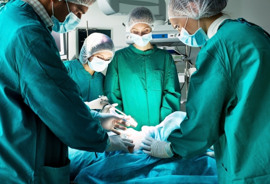 Ölkəmizdə ilk dəfə əməliyyatın yeni forması icra edilib