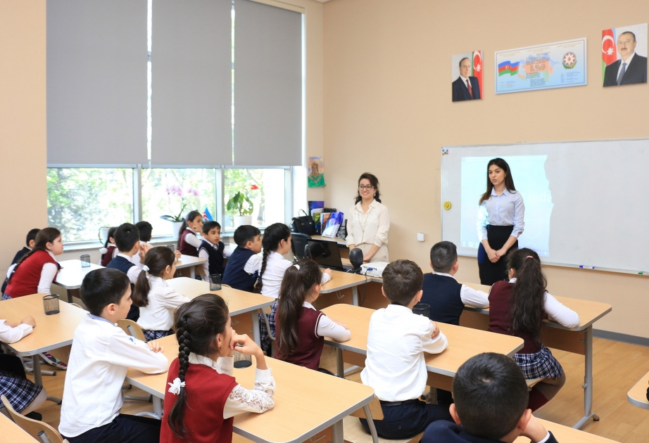 AQTA-nın “1 bağça, 1 məktəb, 1 universitet” maarifləndirici pilot layihəsi davam edir
