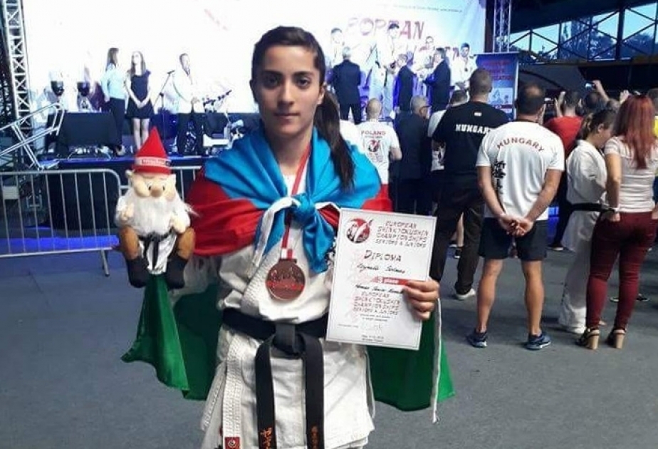 Azerbaijani karate fighters claim five medals at European championship