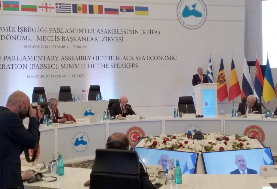 Le Sommet des présidents de parlement consacré au 25e anniversaire de la fondation de l’AP de l’OCEMN débute à Istanbul