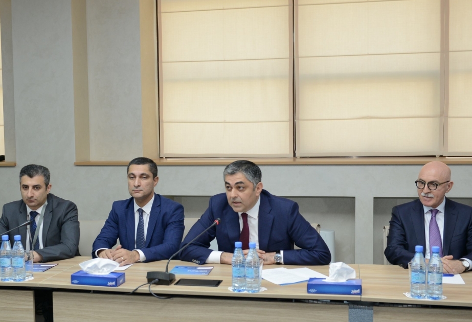Ali məktəb tələbələri arasında İnformatika üzrə Ümumrespublika olimpiadasının qalibləri mükafatlandırılıb YENİLƏNİB
