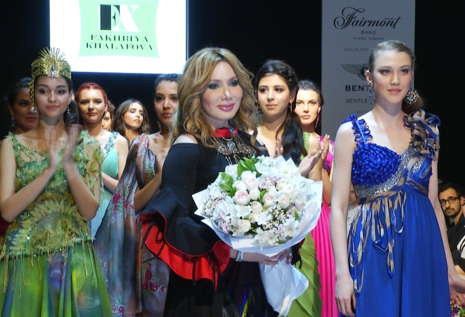 "Azerbaijan Fashion Week"də Fəxriyyə Xələfovanın möhtəşəm dəfiləsi: 100 ildə dəyişən Azərbaycan qadınının obrazı  VİDEO