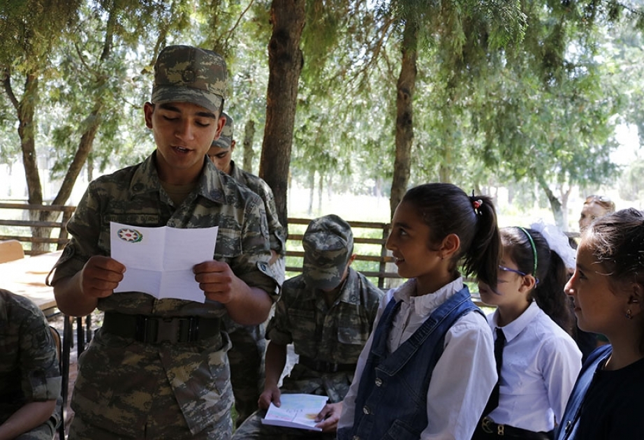 “Əsgərə məktub” layihəsi çərçivəsində hərbi hissədə görüş keçirilib