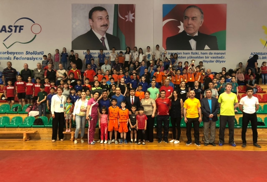 Stolüstü tennis üzrə liqa yarışları başa çatıb