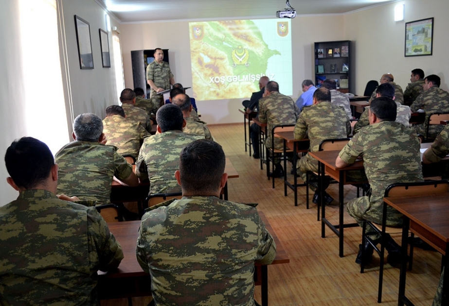 Hərbi topoqrofların konfransı keçirilib