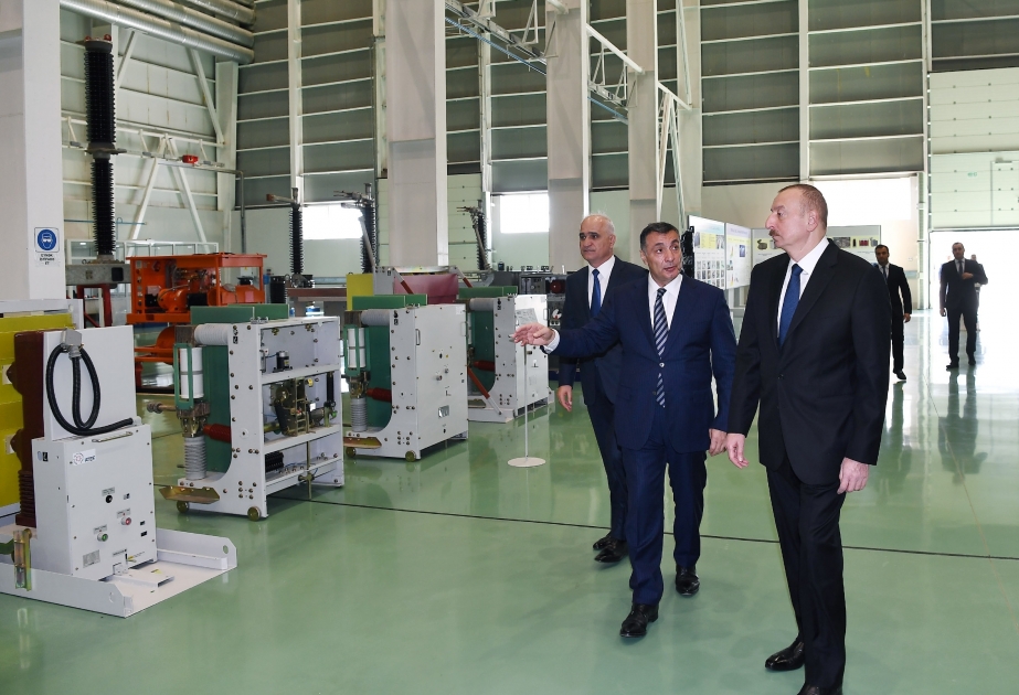 Le président Ilham Aliyev a inauguré une usine d’équipements haute tension à Bakou VIDEO