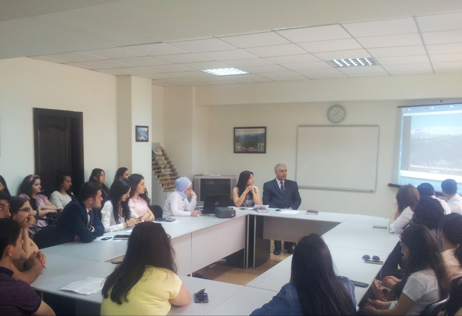 Ali məktəb tələbələrinə Beynəlxalq Bioloji Müxtəliflik Günü barədə məlumat verilib