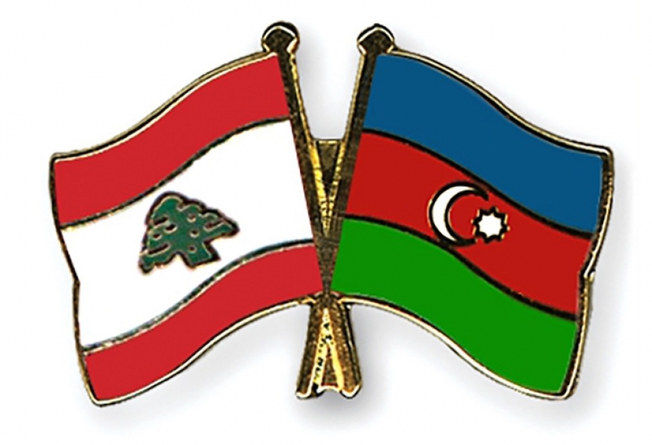 رئيس لبنان العماد عون يهنئ الرئيس إلهام علييف