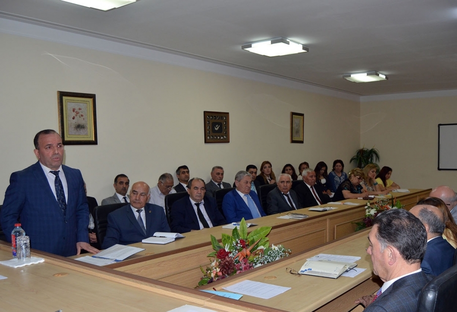 Azərbaycan Kooperasiya Universitetində yaz imtahan sessiyasına hazırlıq məsələsi müzakirə edilib