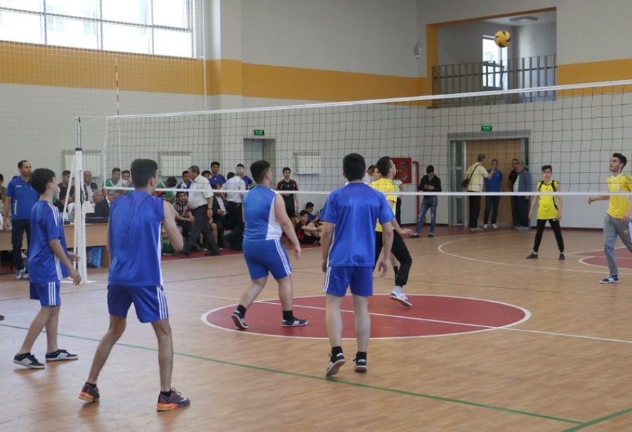 Voleybol və basketbol idman növləri üzrə məktəblilər arasında keçirilən respublika birinciliyi yekunlaşıb