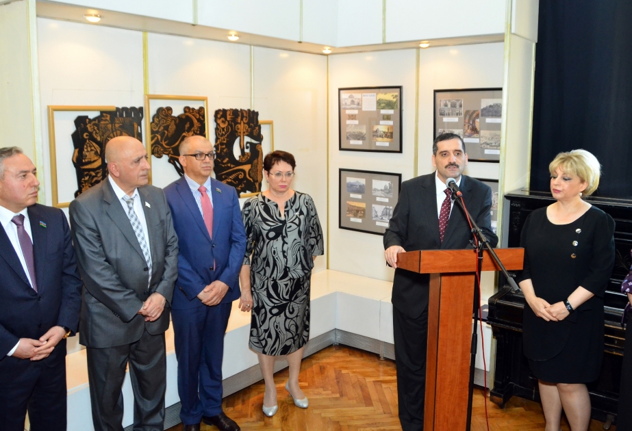 Azərbaycan Xalq Cümhuriyyətinin və Qafqaz-İslam Ordusunun 100 illiyi ilə əlaqədar Bakıda fotosərgi açılıb