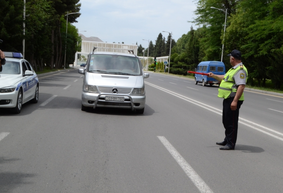 Mingəçevirdə yol polisi əməkdaşları reyd keçirib
