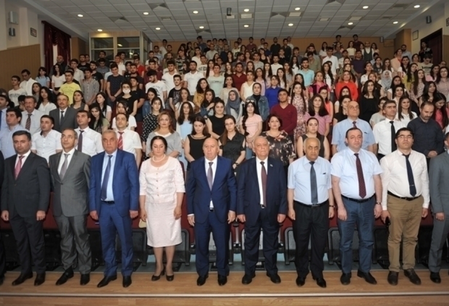 Bakı Mühəndislik Universitetində Azərbaycan Xalq Cümhuriyyətinin 100 illiyinə həsr olunmuş elmi-praktiki konfrans keçirilib