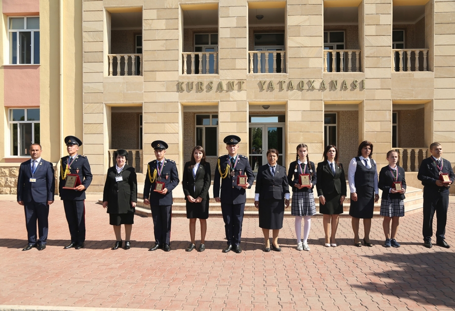 Heydər Əliyev adına Hərbi Liseydə qaliblər mükafatlandırılıb