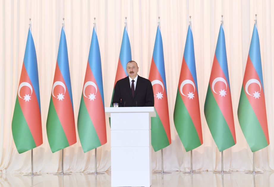 استقبال رسمي بمناسبة الذكرى الـ100 لجمهورية أذربيجان الشعبية  الرئيس إلهام علييف يشارك في الاستقبال الرسمي