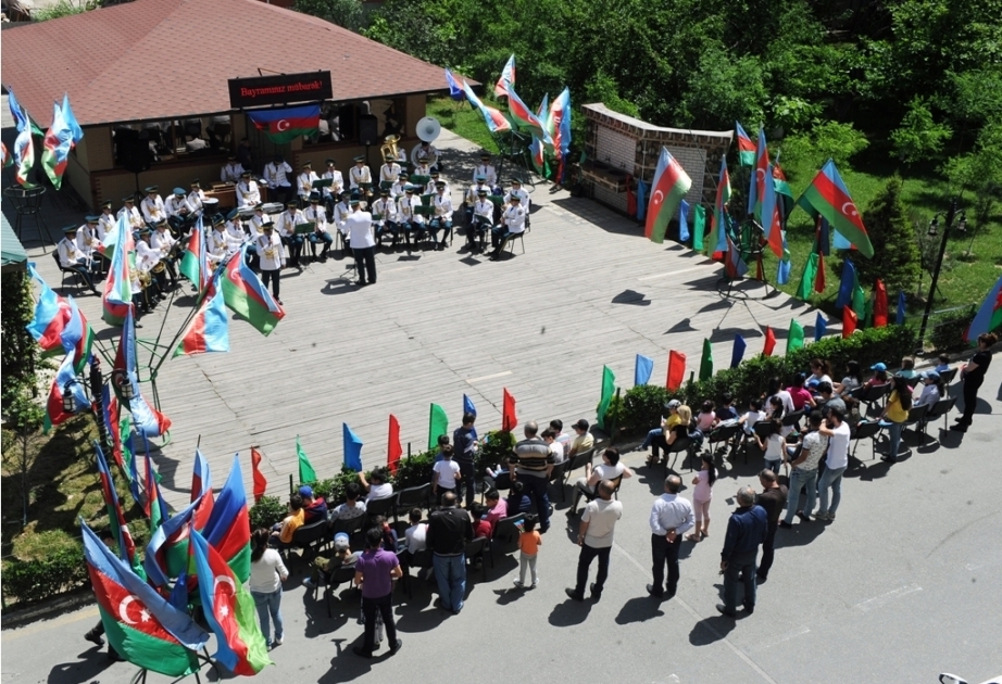 Cümhuriyyətin 100 illik yubileyi münasibətilə DSX-nin hərbi hissə və bölmələrində silsilə tədbirlər davam etdirilir