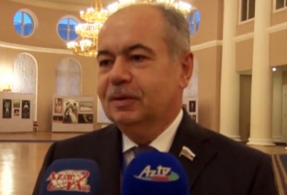 Российские политики и деятели культуры поздравили Азербайджан по случаю Дня Республики и 100-летия провозглашения АДР