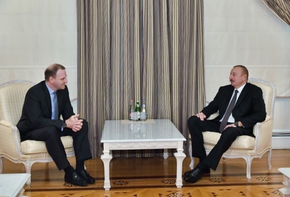 President Ilham Aliyev received Microsoft corporate vice president for Central and Eastern Europe VIDEO