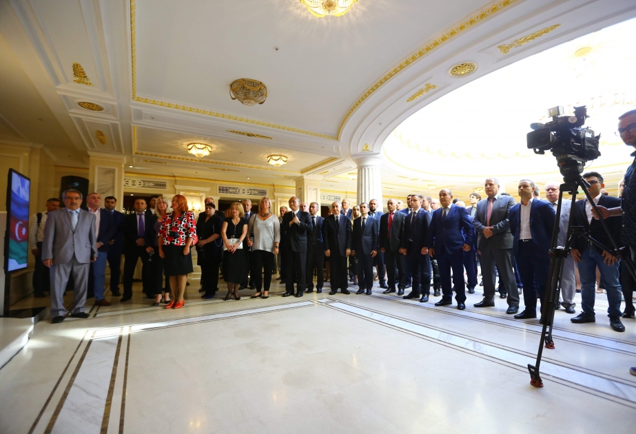 Sankt-Peterburqda Azərbaycan Xalq Cümhuriyyətinin yaradılmasının 100 illik yubileyi münasibətilə təntənəli qəbul təşkil olunub