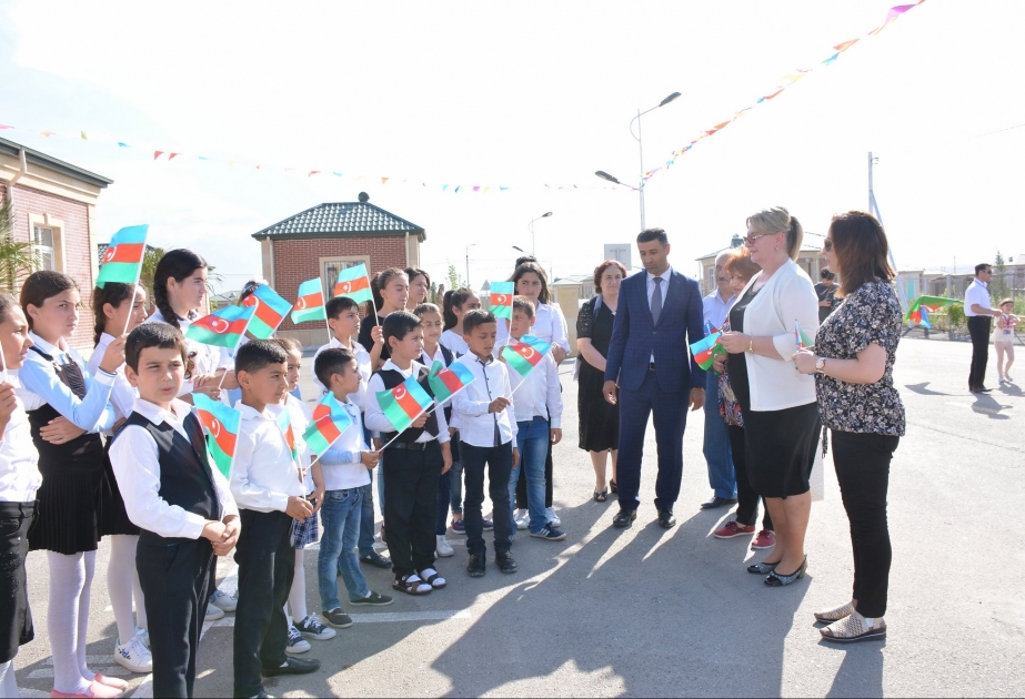 Xırdalan şəhər tam orta məktəbi ilə Cocuq Mərcanlı məktəbi qardaşlaşıb