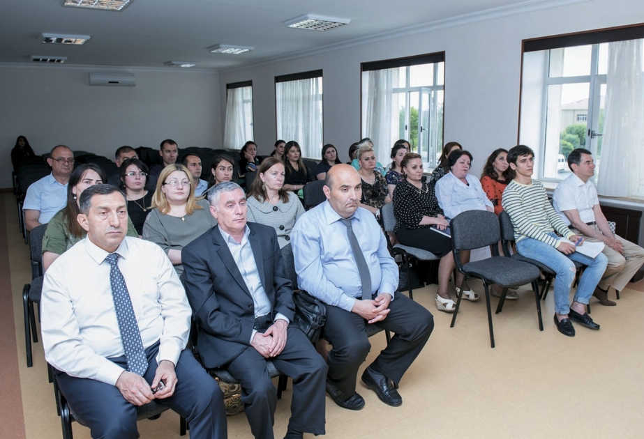 Bioloji təbabətə həsr olunmuş elmi-praktik seminar