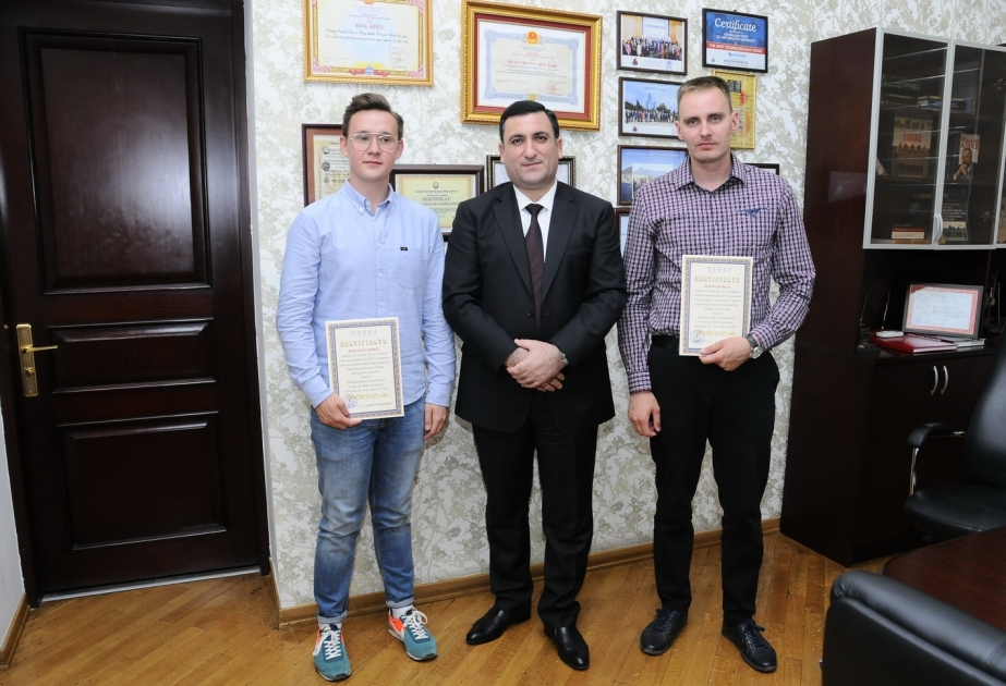 Azərbaycan Dövlət Neft və Sənaye Universitetinin rektoru rusiyalı magistrlərlə görüşüb