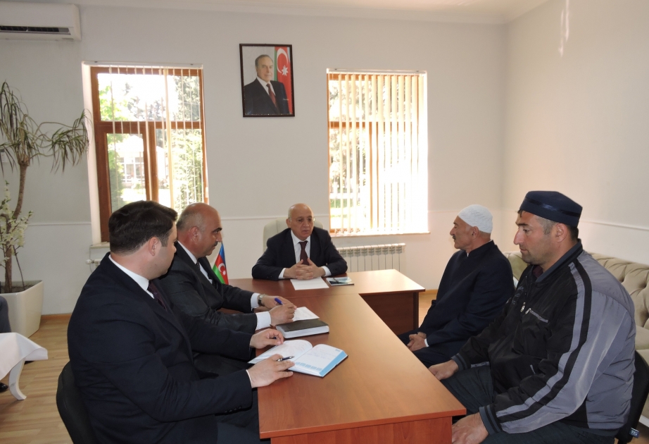 Dini Qurumlarla İş üzrə Dövlət Komitəsinin sədri Balakəndə vətəndaşları qəbul edib