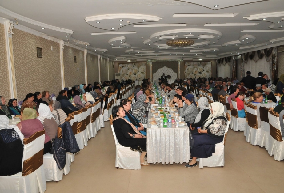 Abşeron rayonunda iftar süfrəsi açılıb