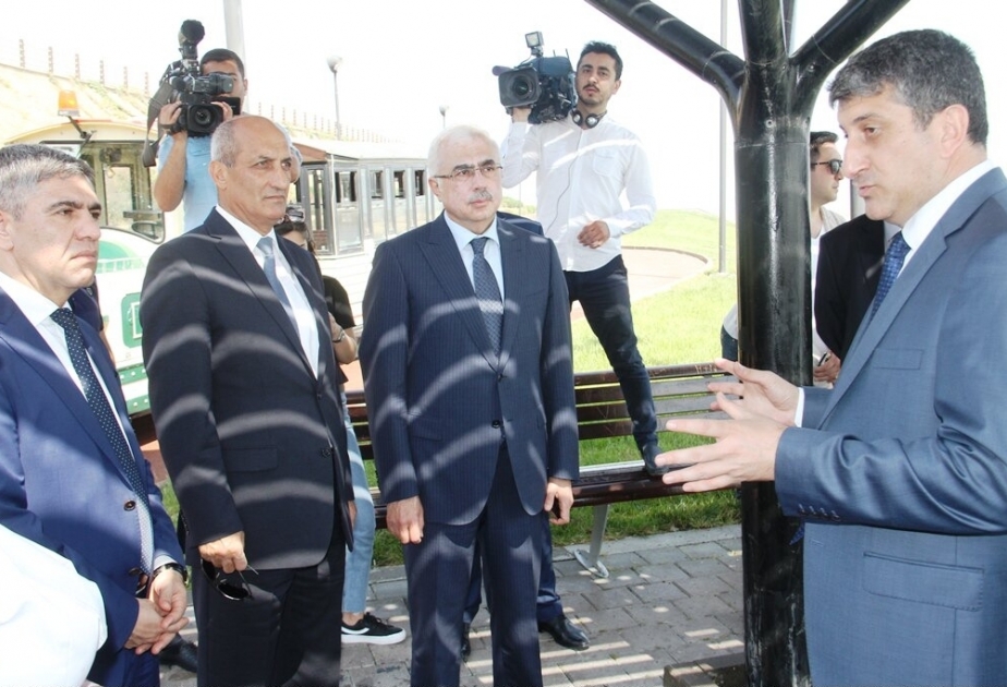 İqtisadçı-ekspertlər və KİV nümayəndələri Balaxanı Sənaye Parkında görülən işlərlə əyani tanış olublar