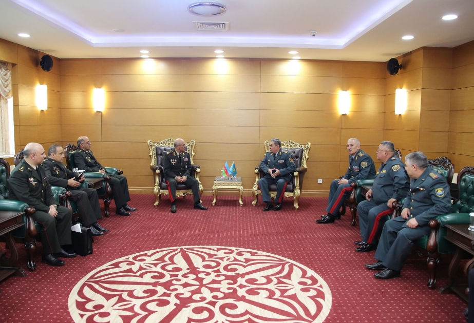 Daxili Qoşunlar Komandanının rəhbərlik etdiyi nümayəndə heyəti Qazaxıstanda səfərdə olub