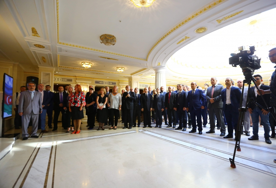В Санкт-Петербурге организован торжественный прием по случаю 100-летнего юбилея Азербайджанской Демократической Республики