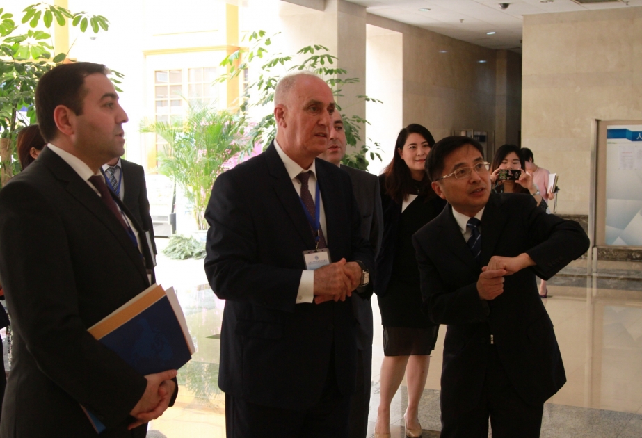 China Daily an der Zusammenarbeit mit AZERTAC interessiert